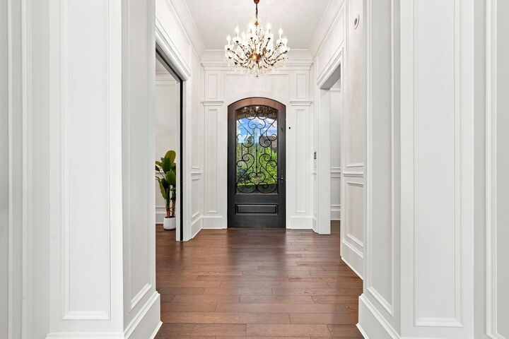 Property Photo: 15957 39A Avenue BC V3Z 0Y3