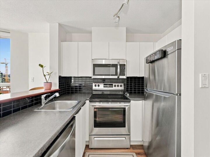 Property Photo: 1003 Pacific Street 1507 BC V6E 4P2