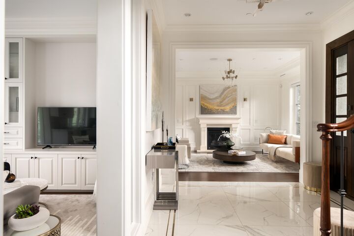 Property Photo: 3955 W Broadway BC V6R 2C2