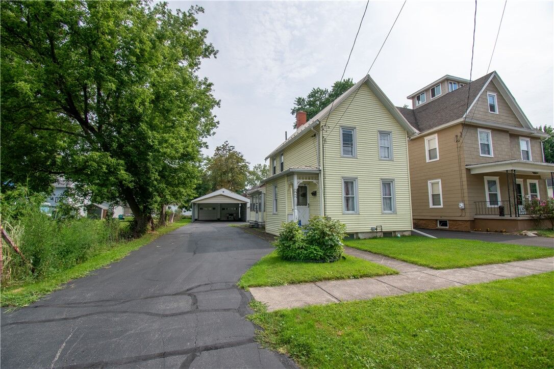Property Photo:  140 Andes Avenue  NY 14456 
