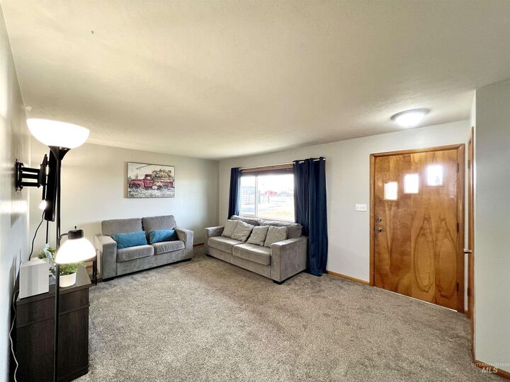 Property Photo: 266 S 200 W ID 83350