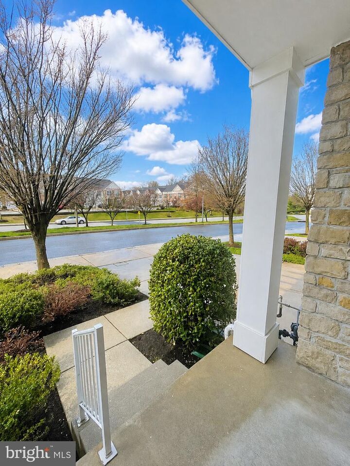 Property Photo:  8819 Endless Ocean Way 12  MD 21045 