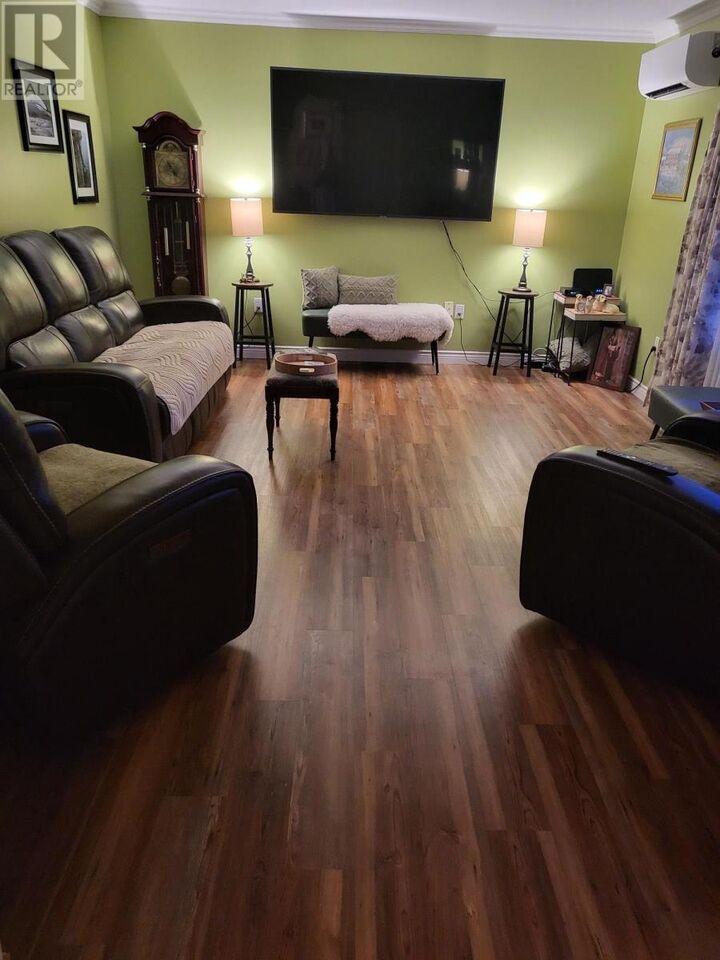 Property Photo: 70 East Suffolk Road Ext PE C1C 0G8