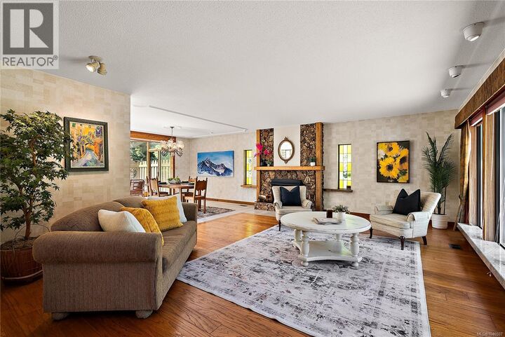 Property Photo: 3832 Persimmon Drive BC V8P 3R9