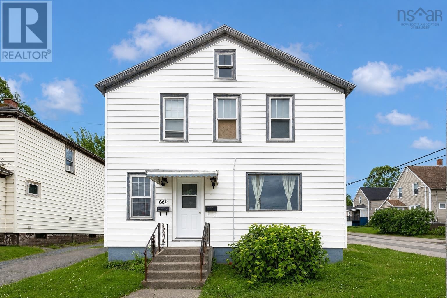 Property Photo:  660 Upper Prince Street  NS B1P 5N1 