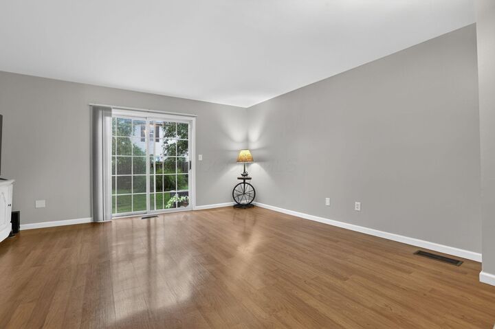 Property Photo: 1785 Hobbes Drive OH 43026