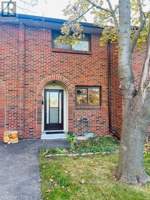 Property Photo: 41 Rhonda Road #20 ON N1H 6H1