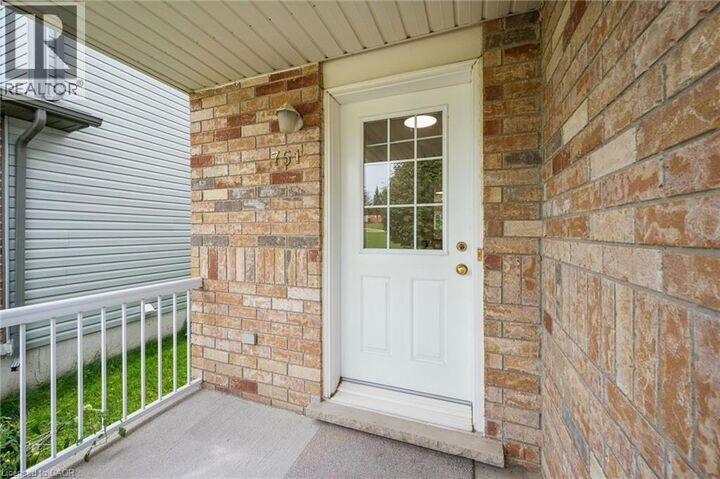 Property Photo: 751 Laurelwood Drive ON N2V 2W2