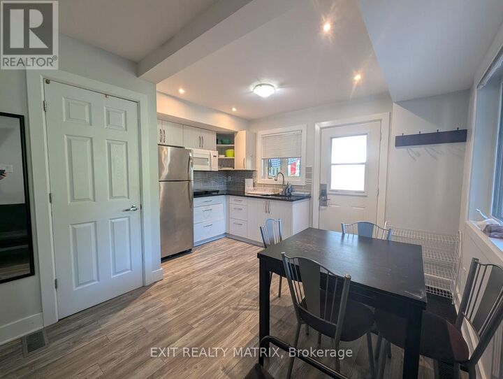 Property Photo: 222 Blackburn Avenue B ON K1N 8A8