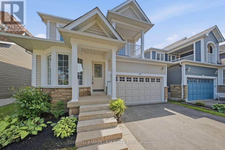 Property Photo:  15 Schooner Lane  ON L1B 1N5 