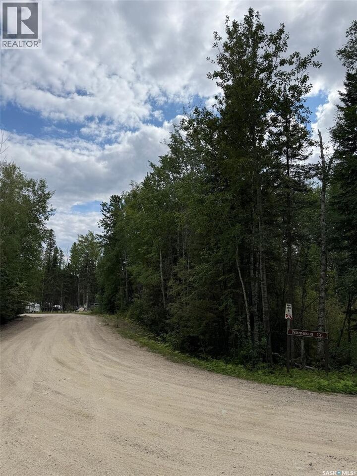 Property Photo:  702 Namekus Crescent  SK S0J 1L0 