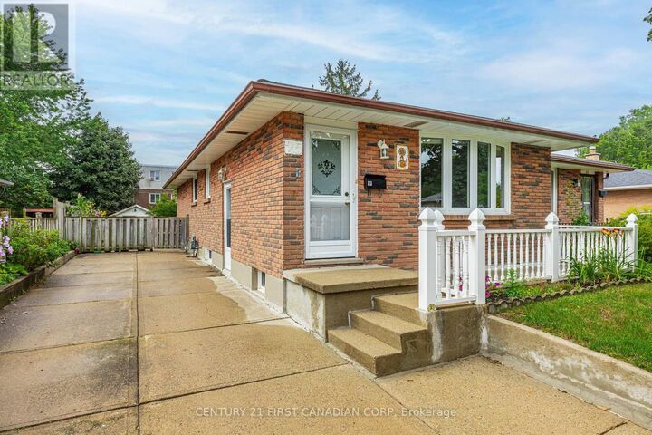 Property Photo: 25 Noel Avenue ON N5V 1A9