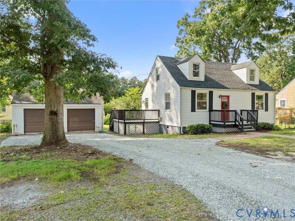 Property Photo:  4818 Castlewood Road  VA 23234 