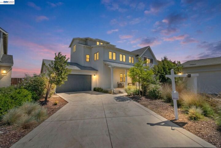 Property Photo: 183 Seagate Pl CA 94511
