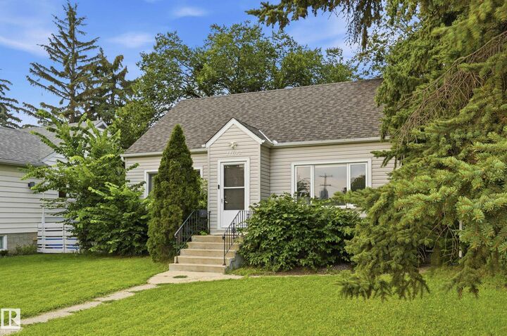 Property Photo:  11612 110A Avenue NW  AB T5H 1K6 