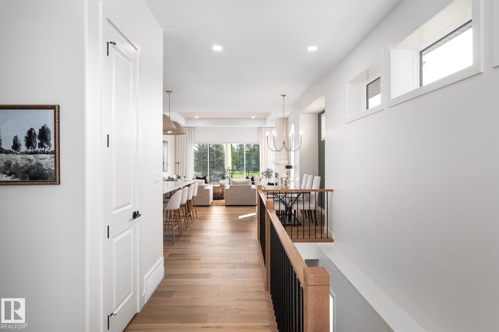 Property Photo: 220 Hays Ridge Boulevard SW AB T6W 4G6
