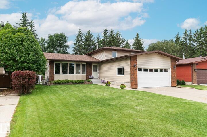 Property Photo:  94 Marlboro Drive  AB T7X 2T2 