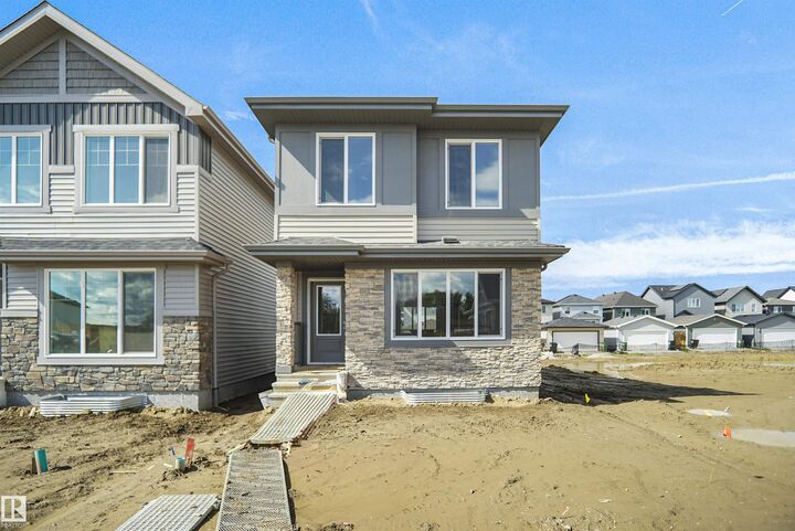 548 Ashgrove Circle — photo 1