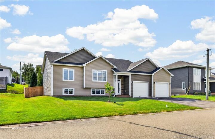 Property Photo:  39 Donat Crescent  NB E1A 9L5 