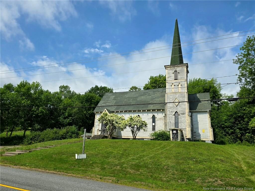Property Photo: 9060 Route 102 NB E5K 4L7
