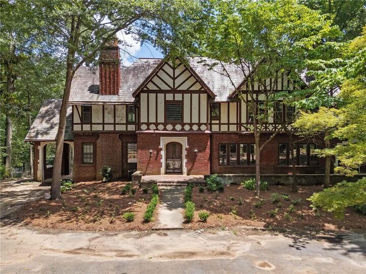 Property Photo:  843 Springdale Road NE  GA 30306 