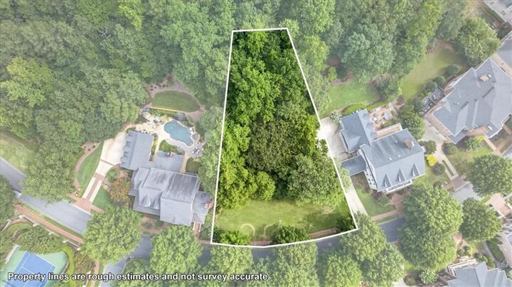 Property Photo: 3119 W Addison Drive GA 30022