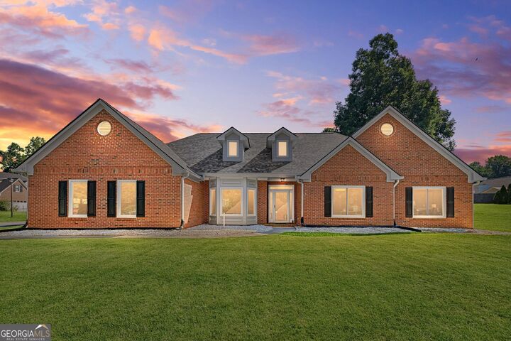 Property Photo: 2145 Wynfield Point Drive GA 30519