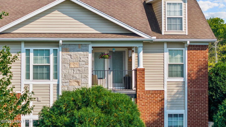 Property Photo:  10202 Deer Vista Dr 201  KY 40291 