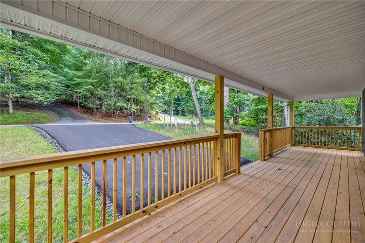 Property Photo:  360 Laurel Lane  NC 28640 