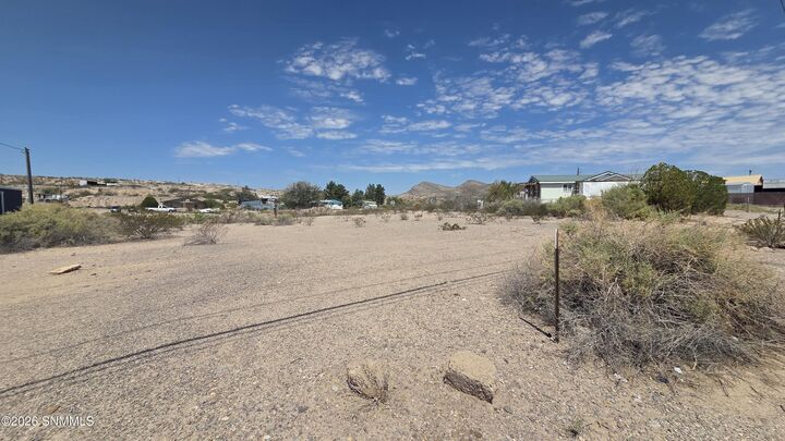 Property Photo:  427 Morgan Street  NM 87901 