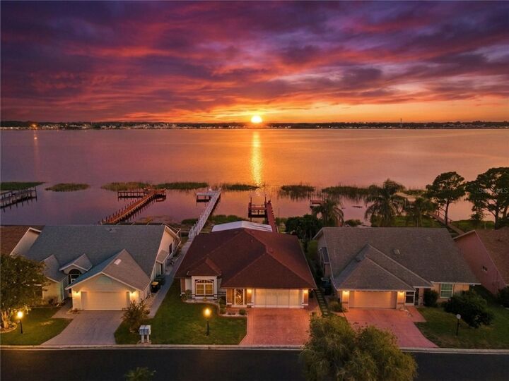 Property Photo:  452 Sweetwater Way  FL 33844 