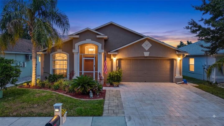 Property Photo: 7441 Tower Bridge Drive FL 33545