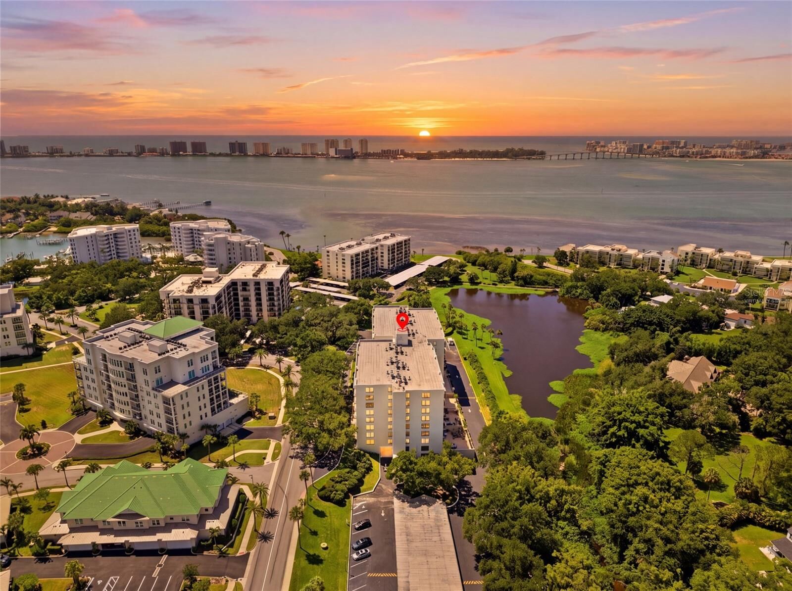 Property Photo:  220 Belleview Boulevard 207  FL 33756 