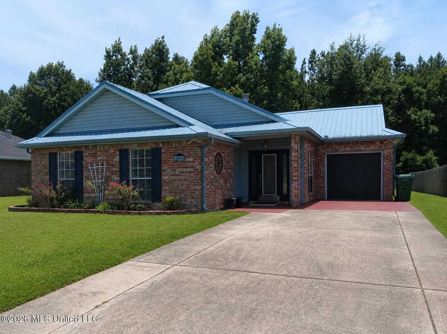 Property Photo: 200 Teddy Lane MS 39466