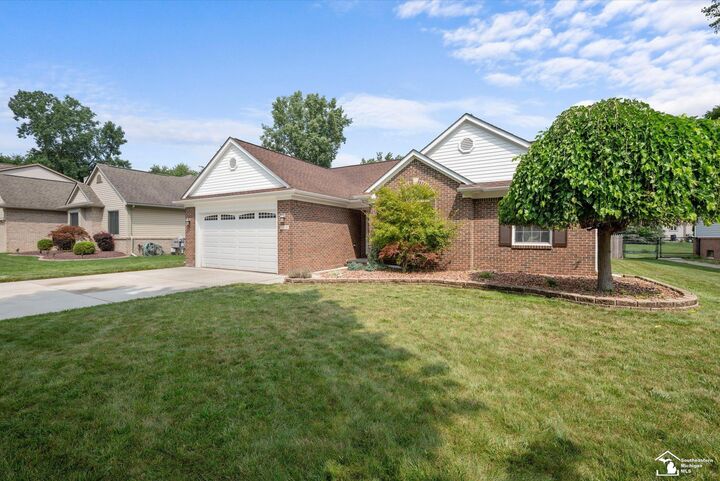 Property Photo:  30134 Willow Springs Road  MI 48134 