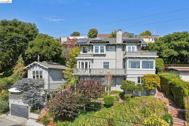 Property Photo: 150 Scenic Ave CA 94611