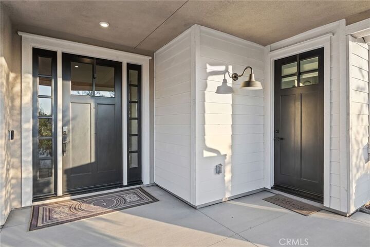 Property Photo: 16369 Mariposa Avenue CA 92504
