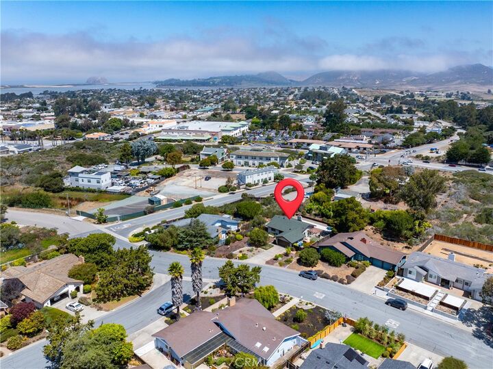 Property Photo: 1340 Bay Oaks CA 93402