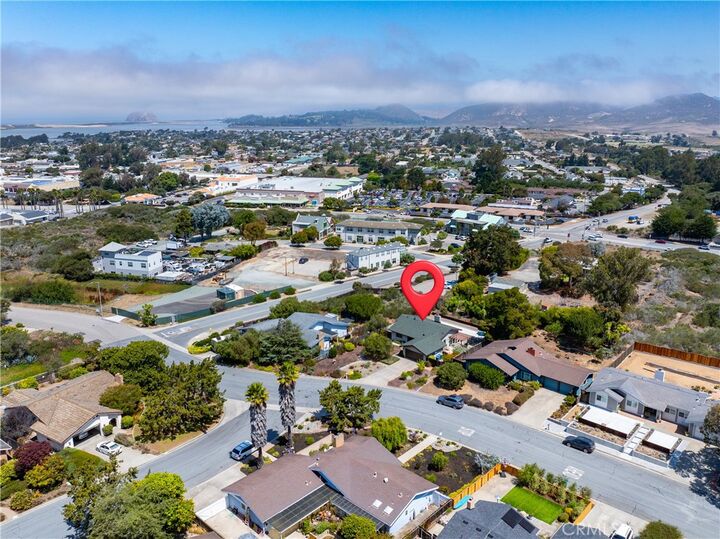 Property Photo: 1340 Bay Oaks CA 93402