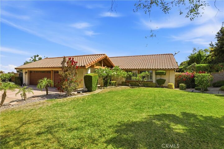 Property Photo:  6760 Roanoak  CA 92506 
