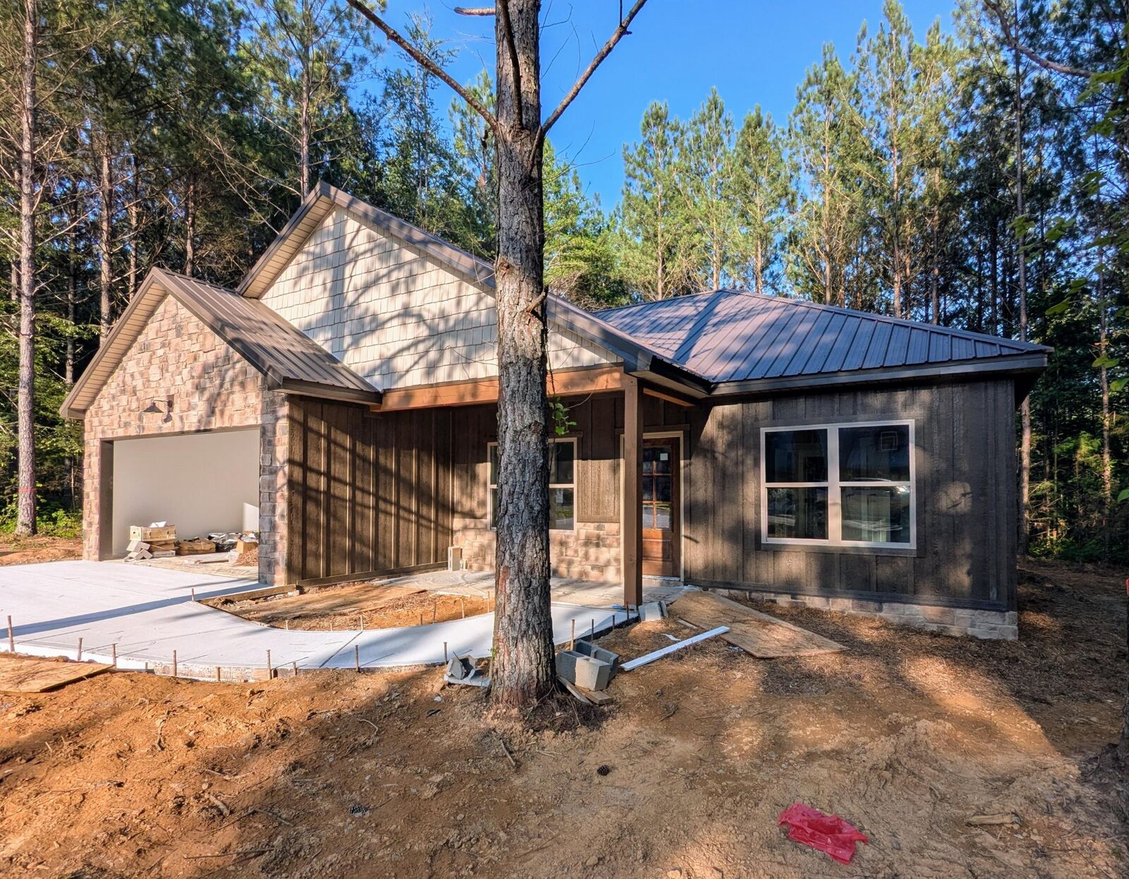 Property Photo: 152 White Water Run Lane TN 37361