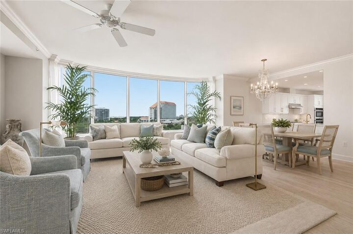 Property Photo: 60 Seagate Dr 806 FL 34103