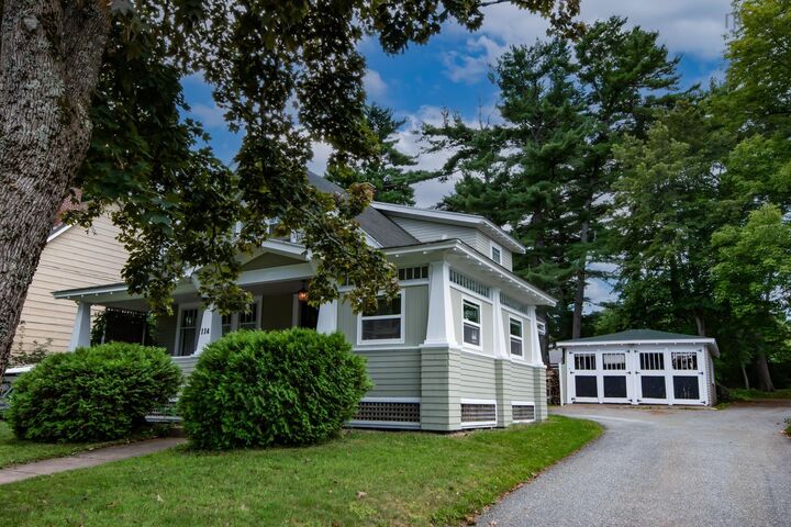 Property Photo:  114 Alexandra Avenue  NS B4V 1H4 