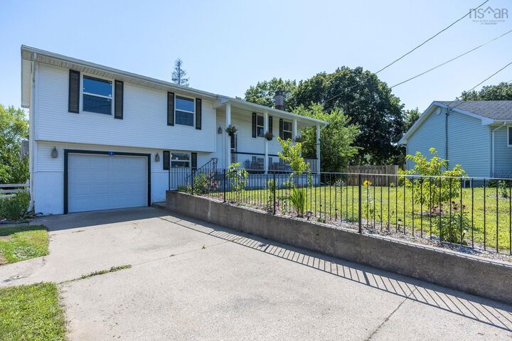 Property Photo:  1 McKenzie Drive  NS B0S 1P0 