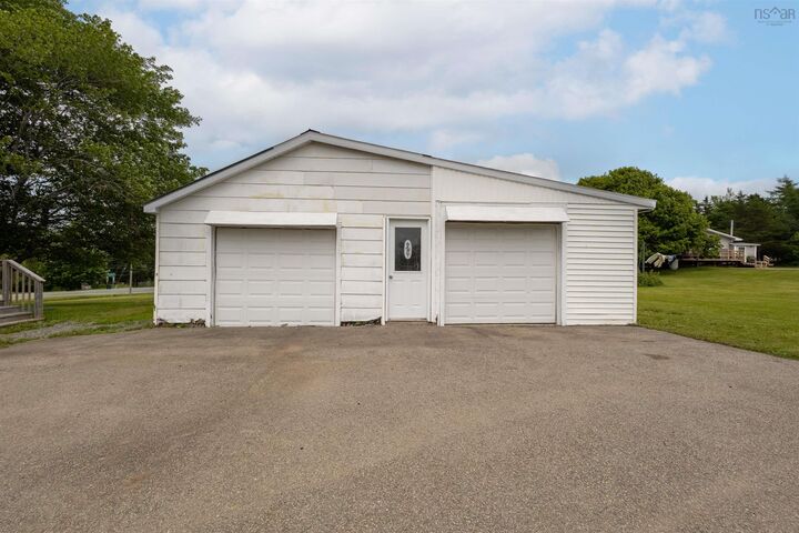 Property Photo: 2619 Kings Road NS B1L 1A1