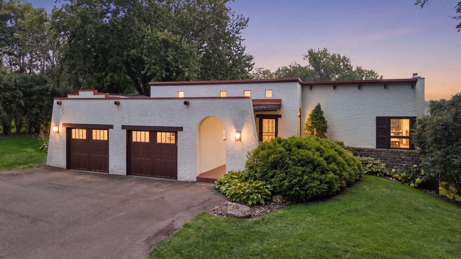 Property Photo: 2699 Kelly Avenue MN 55331