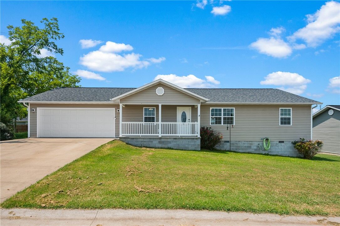 Property Photo: 106 Matty Lane AR 72616