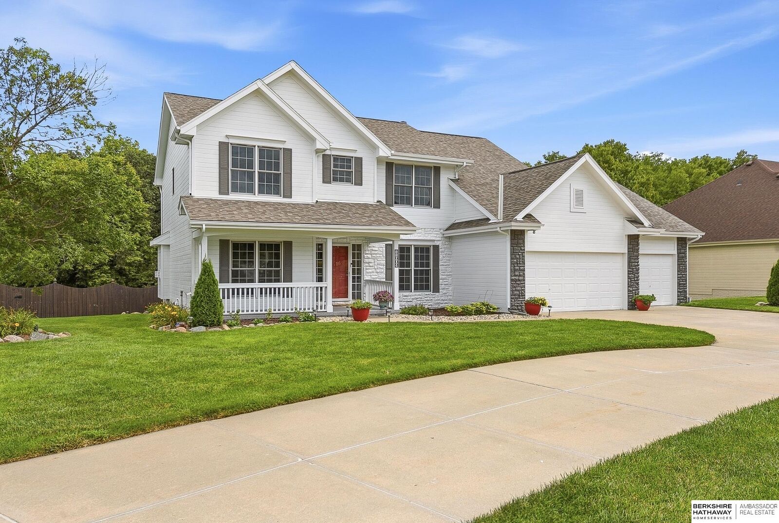 Property Photo:  11909 S 47 Street  NE 68133 