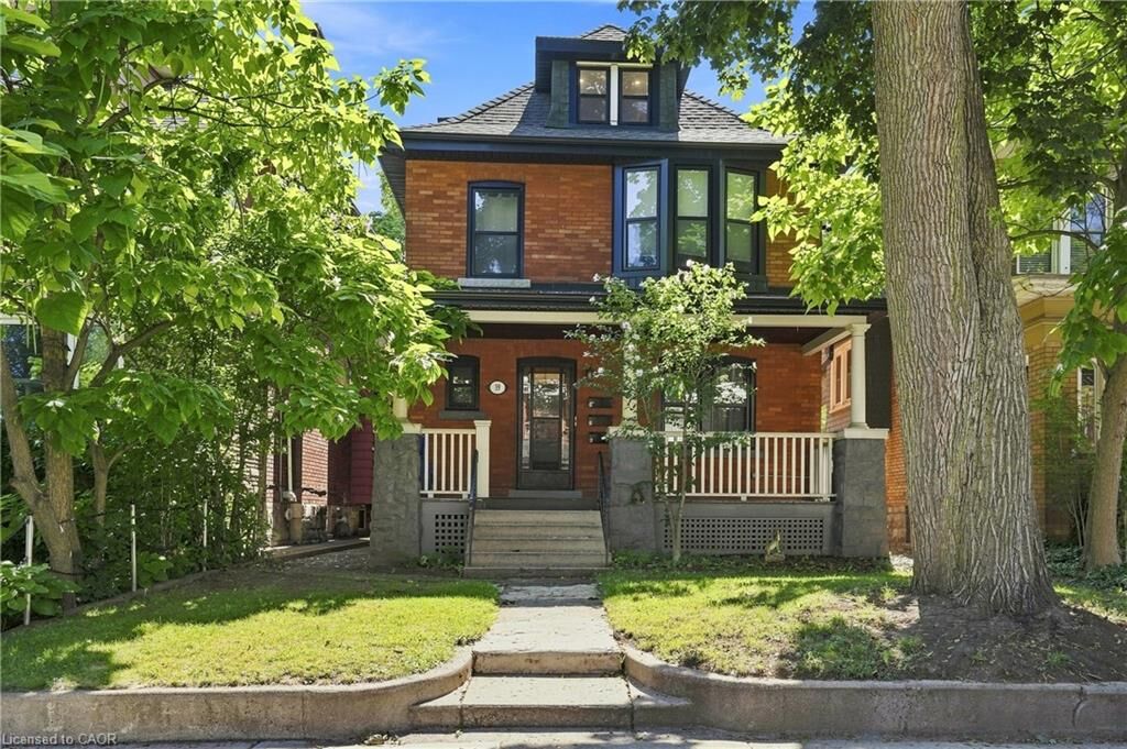 Property Photo: 39 Garfield Avenue S 2 ON L8M 2R9