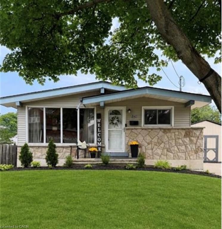 Property Photo:  241 Thorner Drive  ON L8V 2M6 